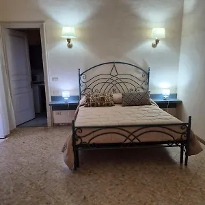 https://gli-appartamenti-di-palazzo-umberto-i.sicilyhotelsitaly.net